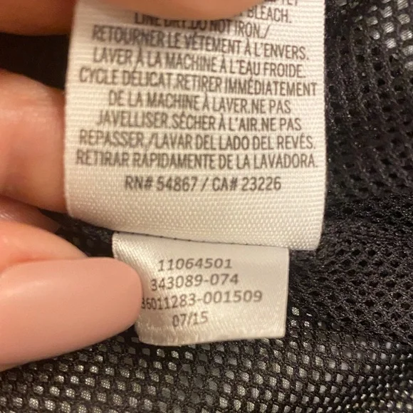 PINK Victoria's Secret Limited Edition Release 002 Reflective Jacket Size XS / S - Picture 15 of 16